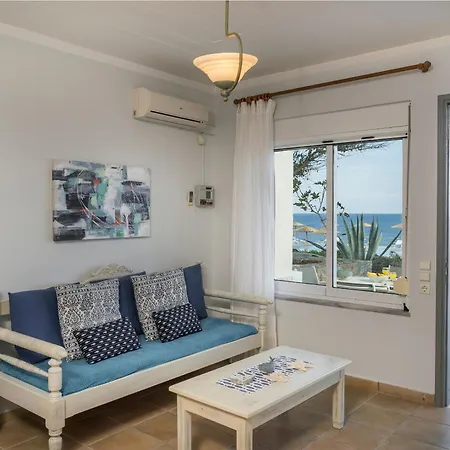 Kiani Sea View *